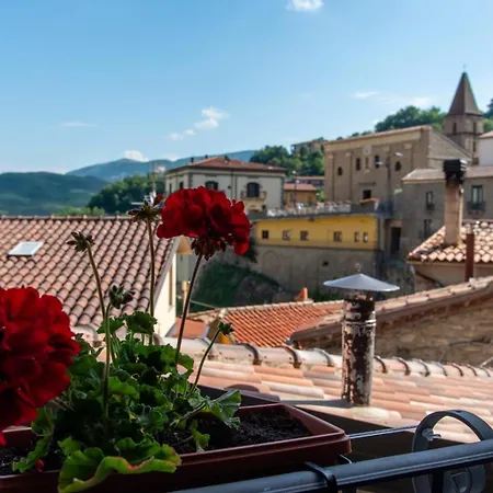 La Stella Del Borgo Tatil Evi Castelmezzano